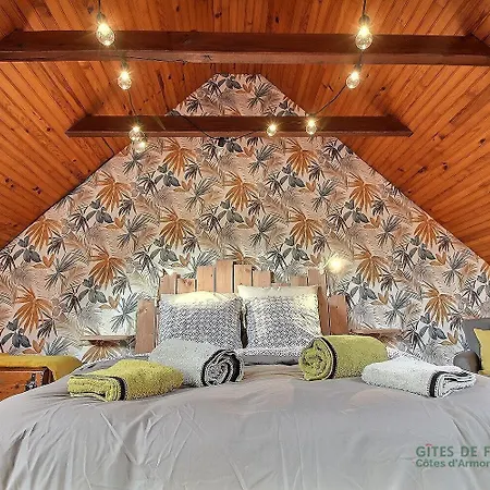 Holiday home Pen Ty Pontrieux
